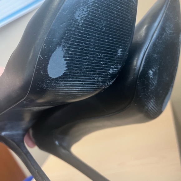 Kendall & Kylie stiletto shoes - Picture 2 of 2